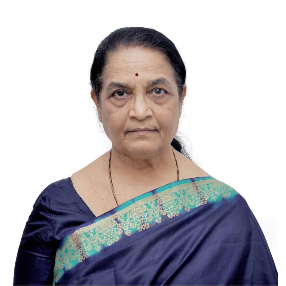 Dr. Meena Bapaye — Senior Ophthalmologist, Eye Surgeon, Nashik