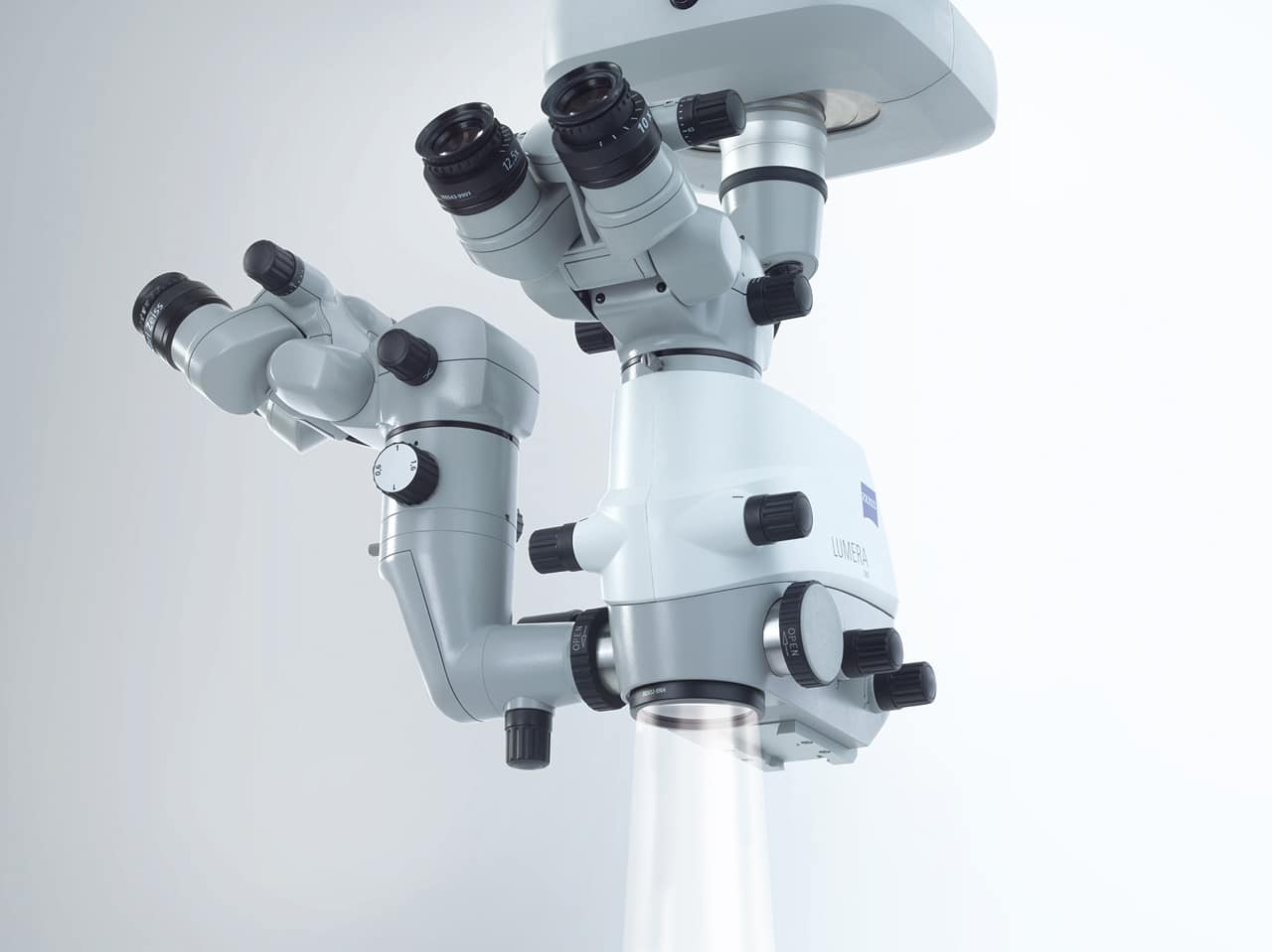 Operating Microscopes 2 - Bapayeeyehospital
